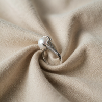 Accent Ring with Intertwined Freshwater Pearl
