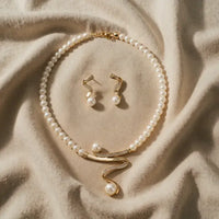 Elegant Pearl Necklace Set