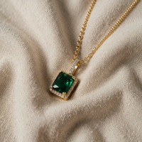 Karen – Elegant Simplicity